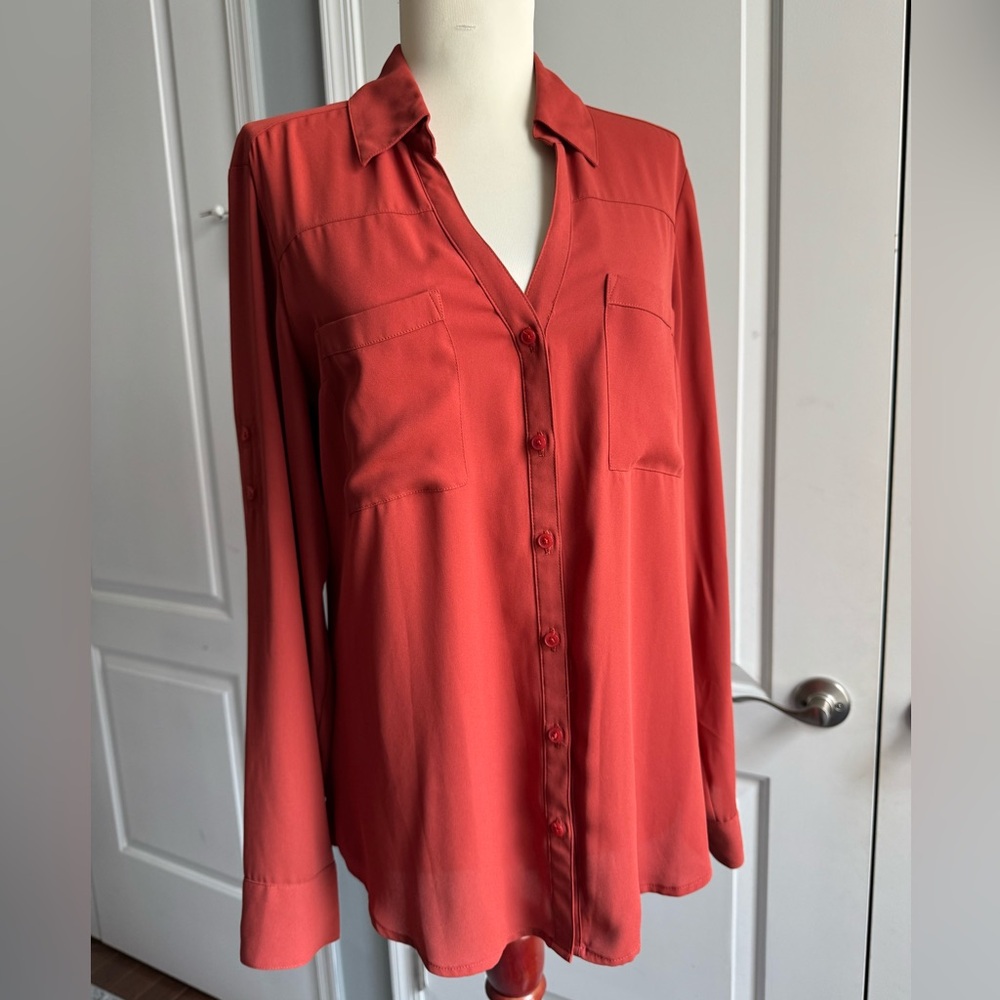 Express Portofino Burnt Orange button down long sleeve shirt size M